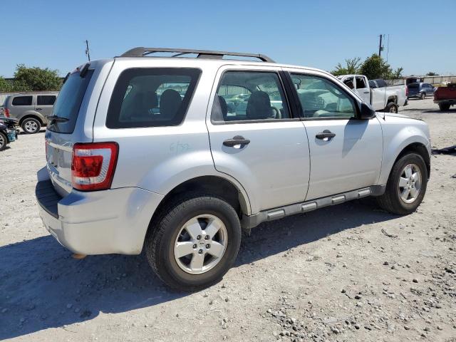 Photo 3 from auction – 2011 FORD ESCAPE XLS with VIN 1FMCU0C77BKA43618