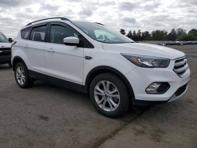 صورة رقم 4 من المزاد - 2018 FORD ESCAPE مع VIN 1FMCU9GD6JUD13638