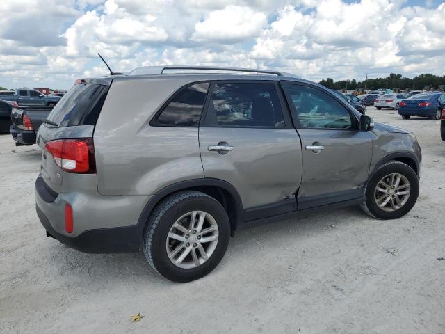 Photo 3 from auction – 2015 KIA SORENTO LX with VIN 5XYKT3A63FG658029