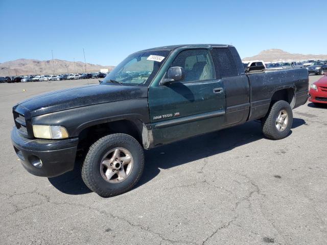 DODGE RAM 1500 2001 with VIN 3B7HF13Z81M500777 - Photo from auction