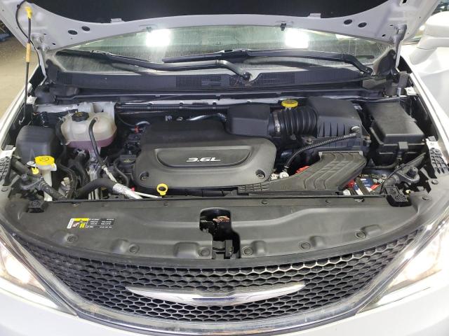 Photo 12 from auction – 2017 CHRYSLER PACIFICA T with VIN 2C4RC1BG3HR598312