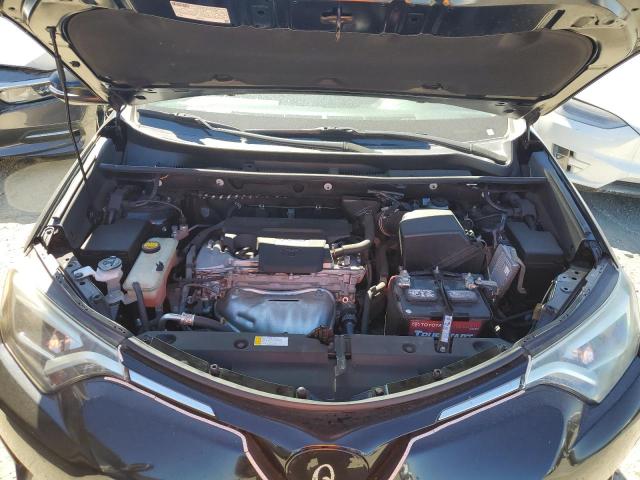 Photo 12 from auction – 2017 TOYOTA RAV4 LIMIT with VIN 2T3YFREV7HW391780