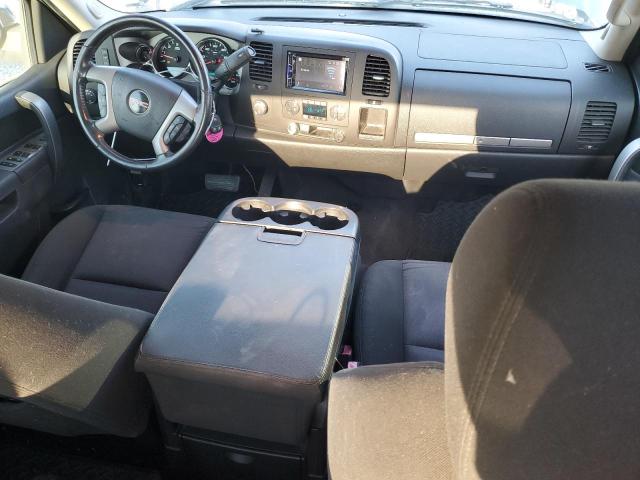 Photo 8 from auction – 2011 GMC SIERRA K15 with VIN 1GTR2VE35BZ221397