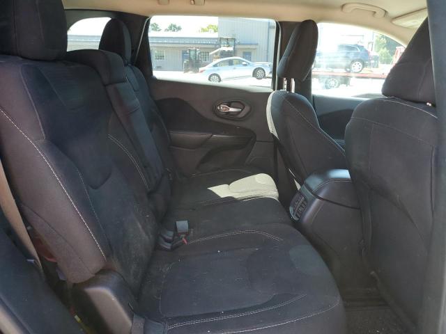 Photo 11 from auction – 2016 JEEP CHEROKEE L with VIN 1C4PJMCB2GW213944