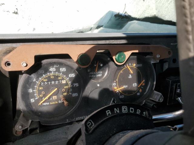 Photo 9 from auction – 1990 CHEVROLET G20 with VIN 1GBEG25K0L7167885