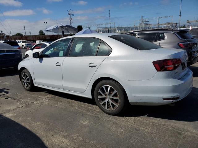 Photo 2 from auction – 2018 VOLKSWAGEN JETTA S with VIN 3VW2B7AJ1JM260244