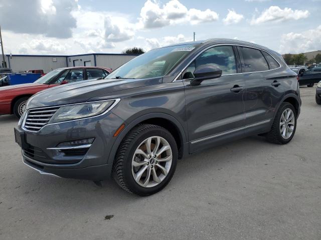LINCOLN MKC SELECT 2018 with VIN 5LMCJ2D95JUL31688 - Photo from auction