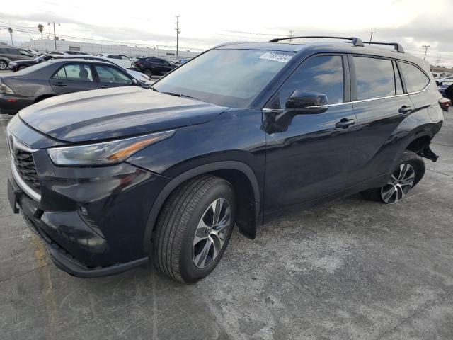 TOYOTA HIGHLANDER 2024 with VIN 5TDKDRAH5RS052756 - Photo from auction