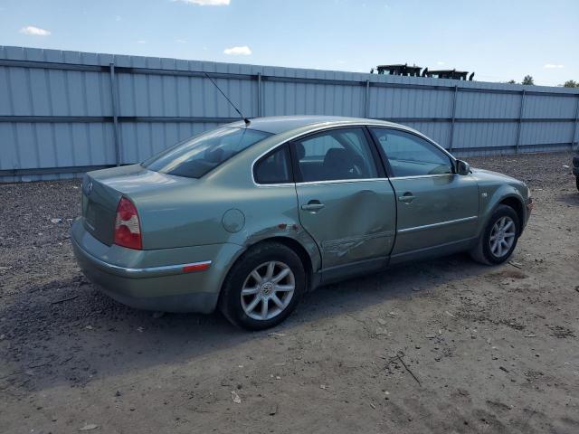Photo 3 from auction – 2004 VOLKSWAGEN PASSAT with VIN WVWPD63BX4E121937