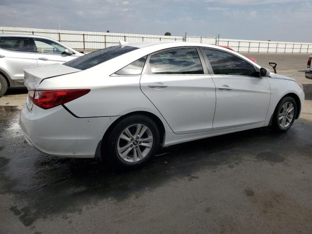 Photo 3 from auction – 2012 HYUNDAI SONATA GLS with VIN 5NPEB4AC3CH490733