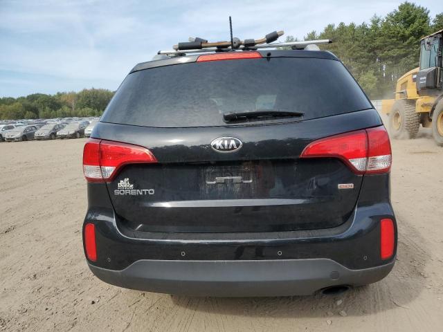 Photo 6 from auction – 2015 KIA SORENTO LX with VIN 5XYKTCA63FG608361