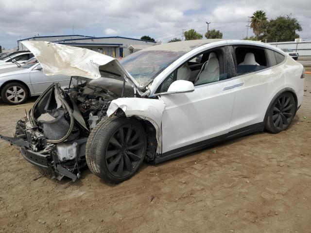 TESLA MODEL X 2016 with VIN 5YJXCBE25GF023698 - Photo from auction