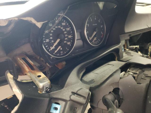 Photo 9 from auction – 2006 BMW 325 I AUTO with VIN WBAVB17576NK35348