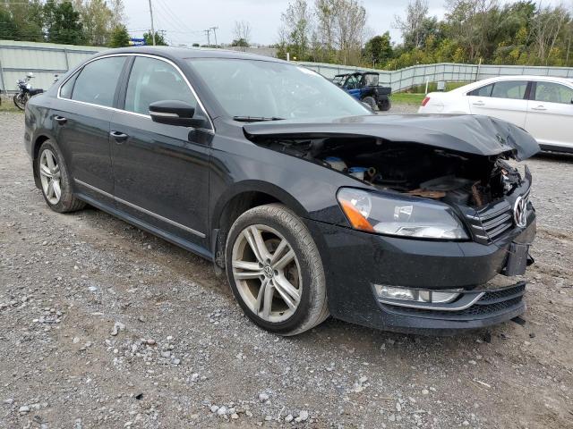 Photo 4 from auction – 2015 VOLKSWAGEN PASSAT SEL with VIN 1VWCT7A30FC078059