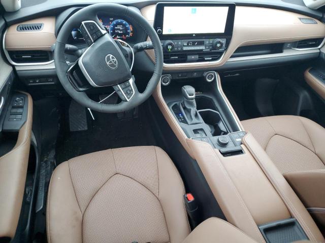 Photo 8 from auction – 2024 TOYOTA GRAND HIGH with VIN 5TDAAAB56RS059256