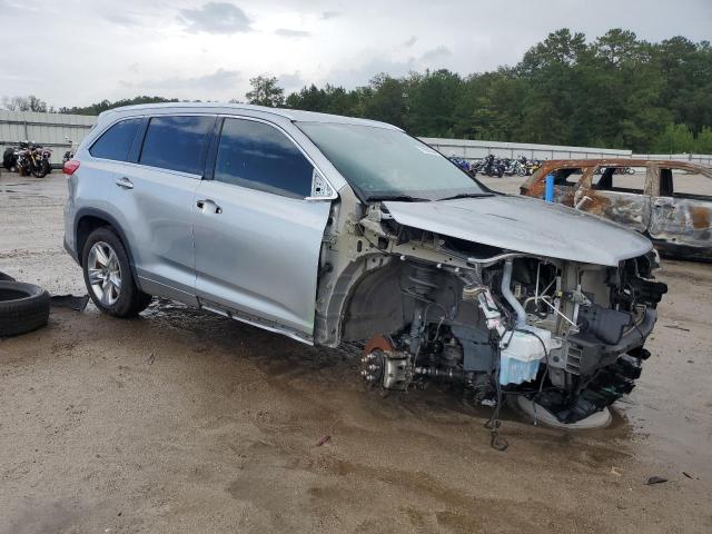 Photo 4 from auction – 2018 TOYOTA HIGHLANDER with VIN 5TDYZRFH2JS280707