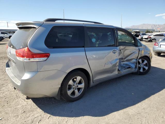 Photo 3 from auction – 2013 TOYOTA SIENNA LE with VIN 5TDKK3DCXDS352613