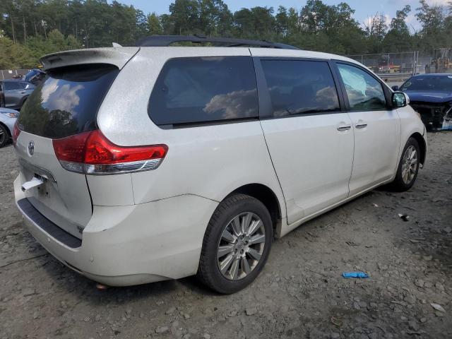 Photo 3 from auction – 2014 TOYOTA SIENNA XLE with VIN 5TDDK3DC3ES083459