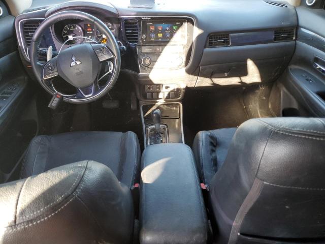 Photo 8 from auction – 2017 MITSUBISHI OUTLANDER with VIN JA4JZ4AX8HZ069484