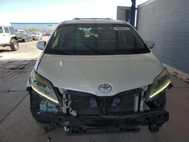 Photo 5 from auction – 2015 TOYOTA SIENNA XLE with VIN 5TDYK3DC7FS670153
