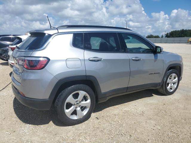 Photo 3 from auction – 2019 JEEP COMPASS LA with VIN 3C4NJCBB3KT851119