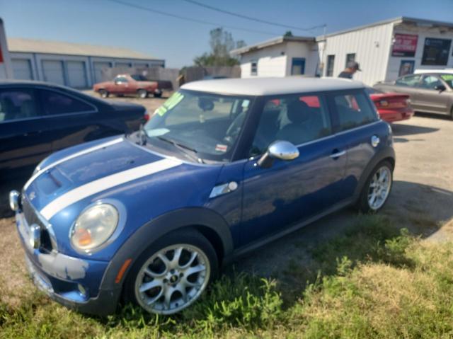 Photo 2 from auction – 2007 MINI COOPER S with VIN WMWMF73517TT80231