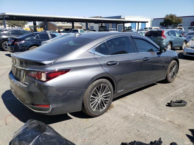 Photo 3 from auction – 2022 LEXUS ES 300H BA with VIN 58ADA1C15NU013761