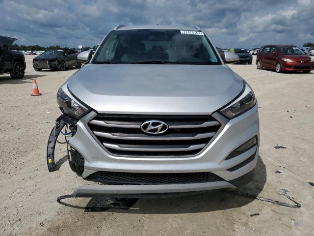 Photo 5 from auction – 2016 HYUNDAI TUCSON LIM with VIN KM8J33A22GU260153