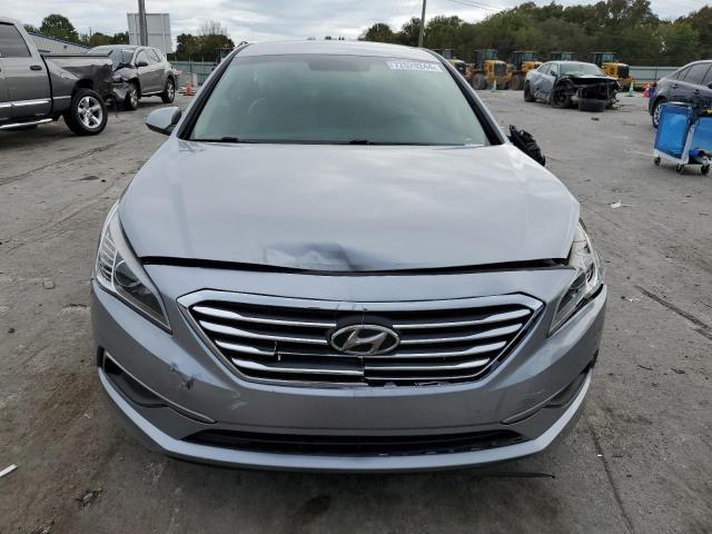 Photo 5 from auction – 2017 HYUNDAI SONATA with VIN 5NPE24AF8HH575570