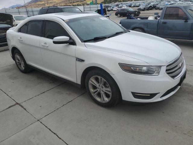 Zdjęcie 4 z aukcji – 2015 FORD TAURUS SEL z VIN 1FAHP2H84FG186796