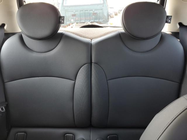 Photo 10 from auction – 2012 MINI COOPER S with VIN WMWSV3C54CT387493