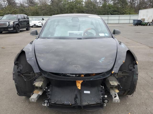 Photo 5 from auction – 2018 TESLA MODEL 3 with VIN 5YJ3E1EB0JF170750