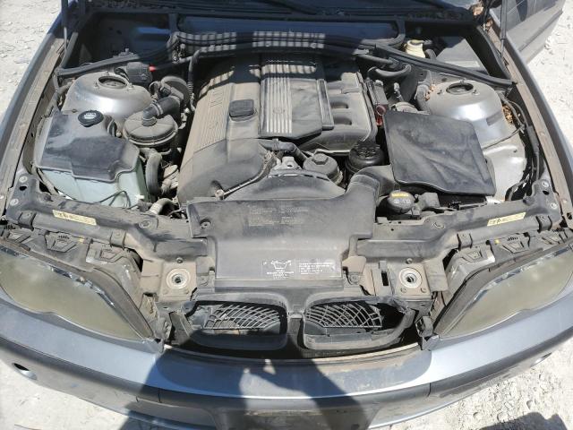 Photo 11 from auction – 2004 BMW 325 I with VIN WBAET37404NJ82215