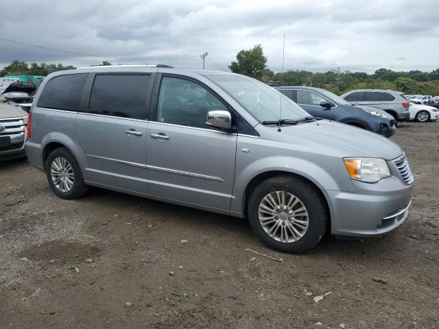 Photo 4 from auction – 2014 CHRYSLER TOWN & COU with VIN 2C4RC1CG8ER330060