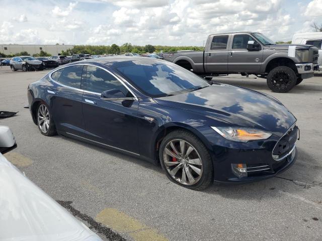 Photo 4 from auction – 2014 TESLA MODEL S with VIN 5YJSA1H18EFP40591