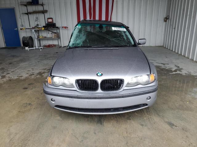 Photo 5 from auction – 2004 BMW 325 I with VIN WBAET37484NJ81412