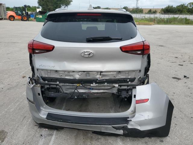 Photo 6 from auction – 2020 HYUNDAI TUCSON LIM with VIN KM8J33A40LU095375