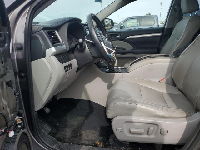 Photo 7 from auction – 2015 TOYOTA HIGHLANDER with VIN 5TDJKRFH9FS122250