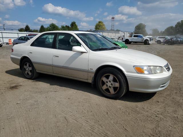Photo 4 from auction – 2001 TOYOTA CAMRY CE with VIN JT2BF22K710296758
