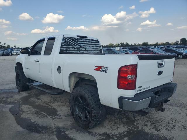 Photo 2 from auction – 2007 CHEVROLET SILVERADO with VIN 1GCEK19037Z630545