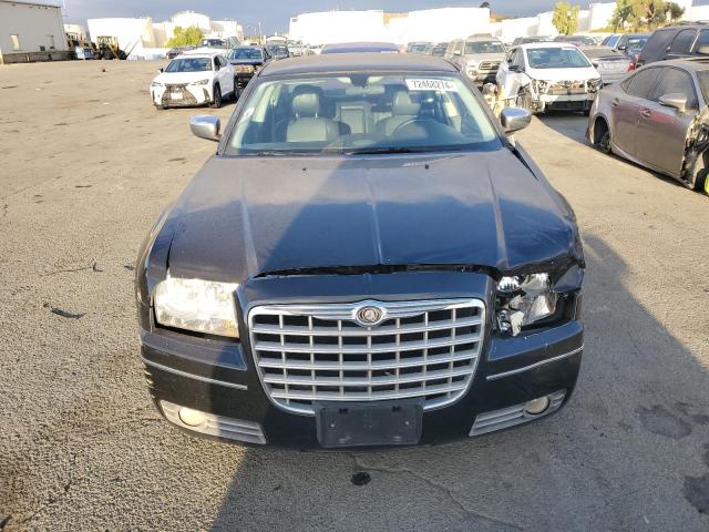 Photo 5 from auction – 2010 CHRYSLER 300 TOURIN with VIN 2C3CA5CV4AH234674