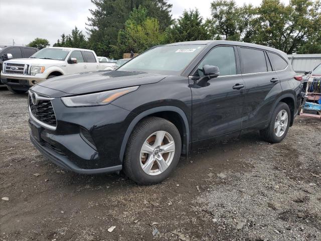 Photo 1 from auction – 2022 TOYOTA HIGHLANDER with VIN 5TDCZRBHXNS199198