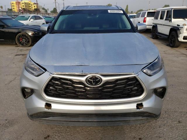 Photo 5 from auction – 2023 TOYOTA HIGHLANDER with VIN 5TDKDRAH3PS042627