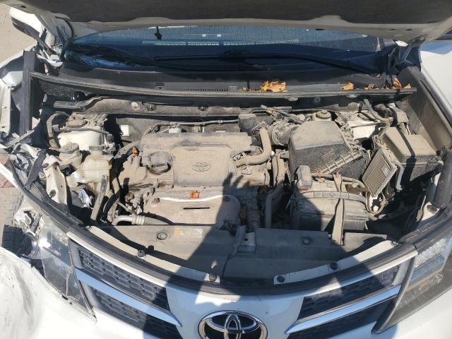 Photo 12 from auction – 2015 TOYOTA RAV4 LIMIT with VIN JTMDFREV0FD159675