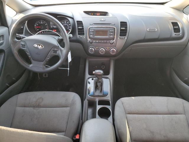 Photo 8 from auction – 2017 KIA FORTE LX with VIN 3KPFK4A78HE065592