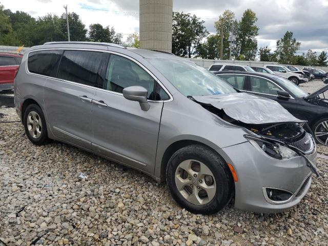 Photo 4 from auction – 2017 CHRYSLER PACIFICA T with VIN 2C4RC1EG5HR504832