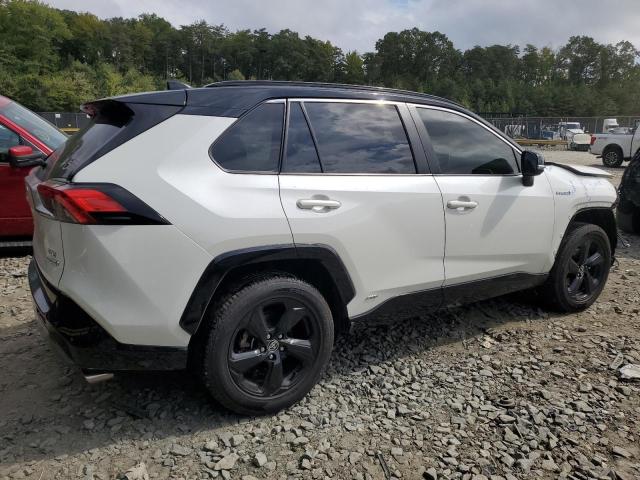 Photo 3 from auction – 2020 TOYOTA RAV4 XSE with VIN JTMEWRFV4LD544087