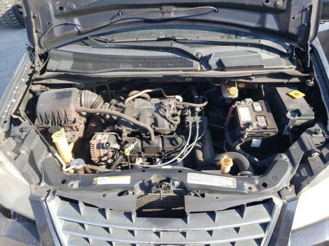 Photo 12 from auction – 2010 CHRYSLER TOWN & COU with VIN 2A4RR8D13AR376174