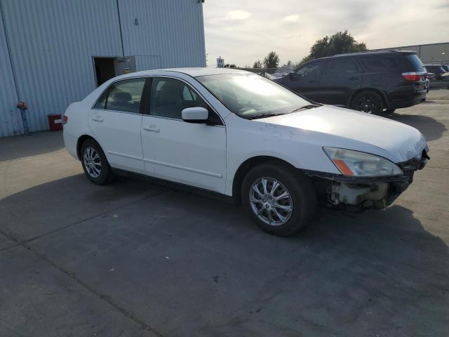 Photo 4 from auction – 2003 HONDA ACCORD LX with VIN JHMCM56353C049602