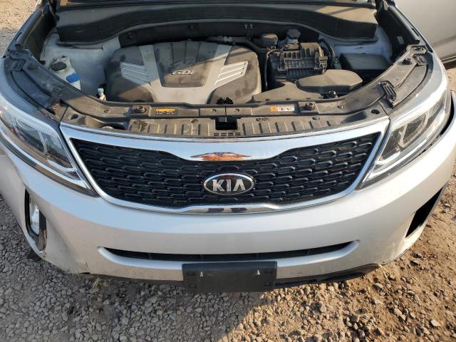 Photo 12 from auction – 2015 KIA SORENTO LX with VIN 5XYKTDA78FG551587